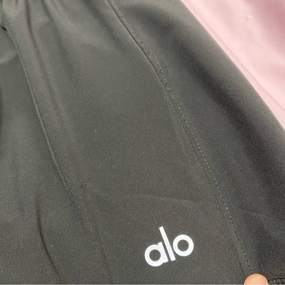 ALO Yoga Black Skort - Picture 4 of 7